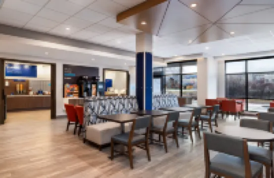 Holiday Inn Express & Suites Steamboat Springs by IHG