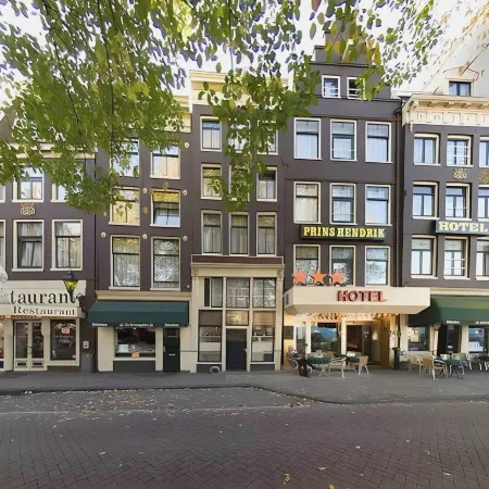 Hotel Prins Hendrik Отели рядом с достопримечательностью «Выставка «Тайны тела. Вселенная внутри»»