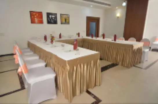 เลมอน ทรี โรงแรม จัมมะนคร