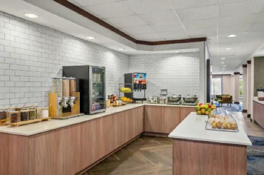 Fairfield Inn & Suites Marion