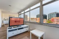 GuestReady - Modern haven with a balcony