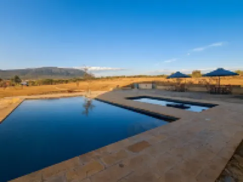 Endeem Mara Resort Hotels in Mara