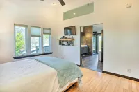 Bellingham Vacation Rental w/ Private Deck - 3-Star