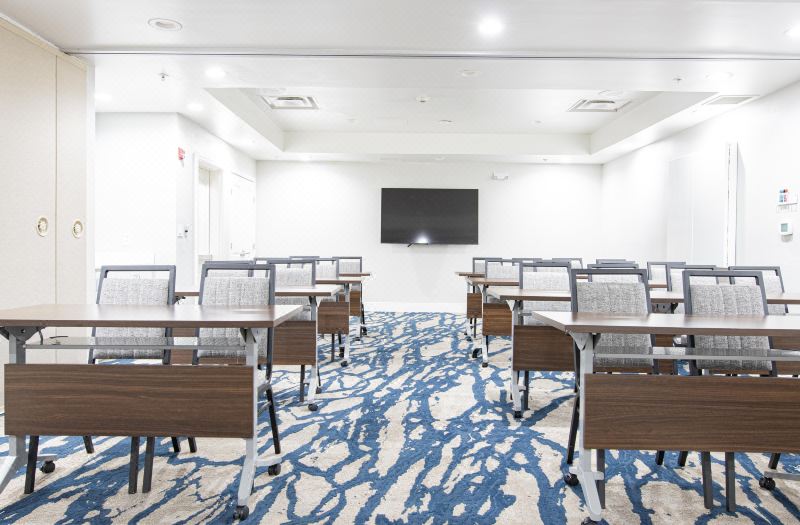 Staybridge Suites Lafayette-Airport by IHG photo 2