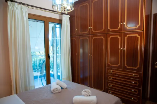 Stratigato Garden Getaway Near Chios Town