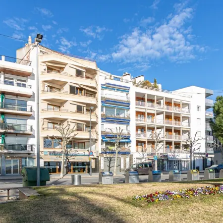 1 Bedroom Apartment Near Nova Beach