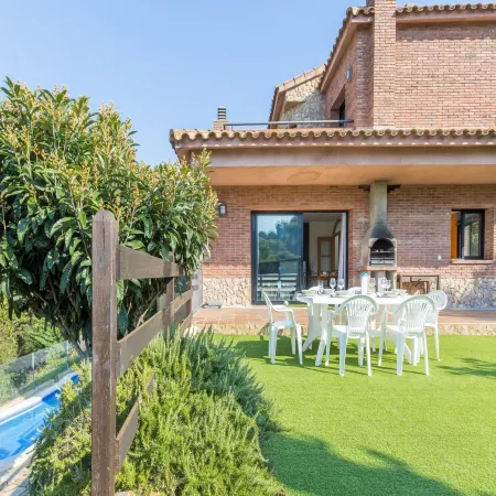 Villa in Costa Brava Near Cala Canyelles Beach