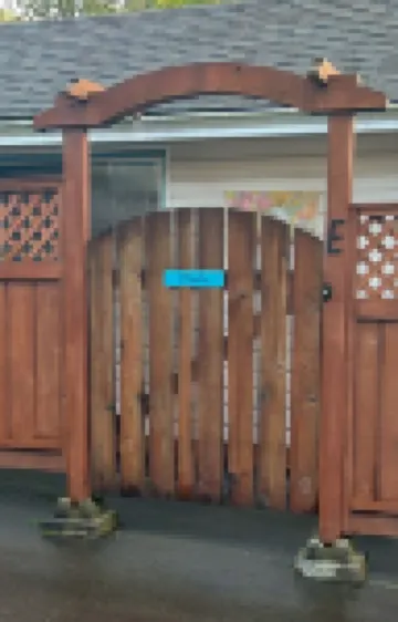 Oceanfront Studio Suite:Ocean Access, Boardwalk, Dock, BBQ, Kayaks & Crab Traps!