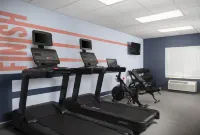Hampton Inn & Suites Mansfield - Gym