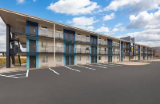 슈퍼 8 바이 윈덤 찰스턴 WV