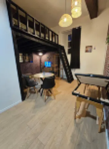 Duplex 15 min from train station, Montluçon historic center