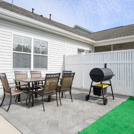 Lowcountry Coffee Cottage in Bluffton  10 Min to Hilton Head Family and Friendly