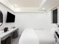 Daegu The Stay Romantic Daemyeong Hotels near Wolchon Station