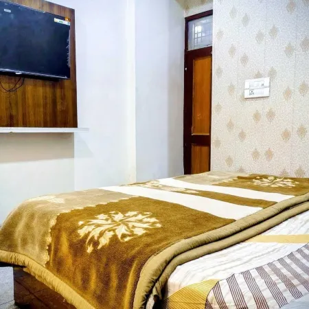 radhika comfort stay