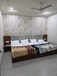 Shri Jee Kripa Villas - Hot Tub
