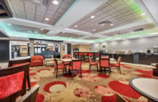 Holiday Inn Express & Suites RALEIGH WEST - LENOVO CENTER by IHG