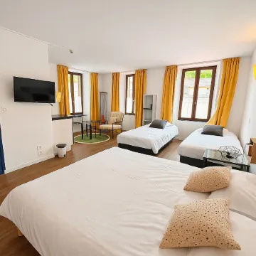 Logis Hôtel de Genève et Restaurant , Faverges-Seythenex Отели в г. Фаверж