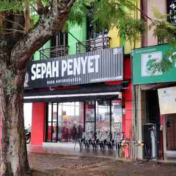 Ayla Hostel at MITC Hotel Exterior