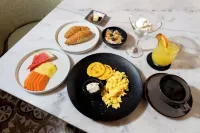 GEH 套房的埃爾馬爾克斯酒店 - 早餐
