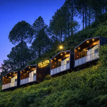 Ekaiva Resort, New Tehri : A Boutique Lake View Hotel Hotels near Khait Parvat Temple