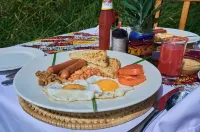 Ikoma Tented Camp - breakfast