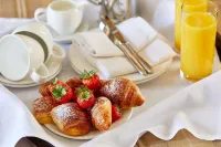 Macdonald Compleat Angler - breakfast