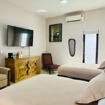 Kundera Hotel Boutique