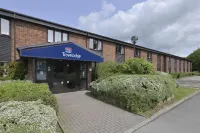Travelodge York Tadcaster Hotel di 