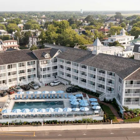 Sandpiper Beach Club