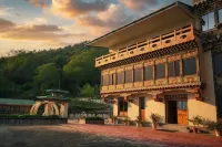 Norbu Lingka Resort のホテル