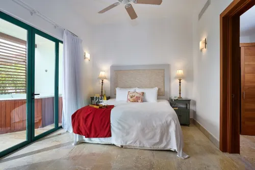 Sublime LUX Condo Terrenas Jaccuzi Beachfront