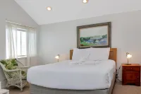 Gulfside Gem by Pristine Properties Vacation Rentals