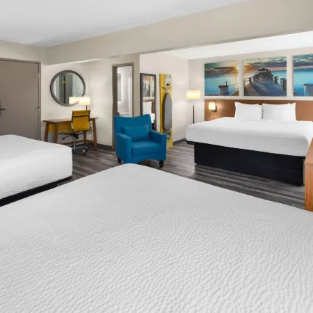 Days Inn by Wyndham Pierre