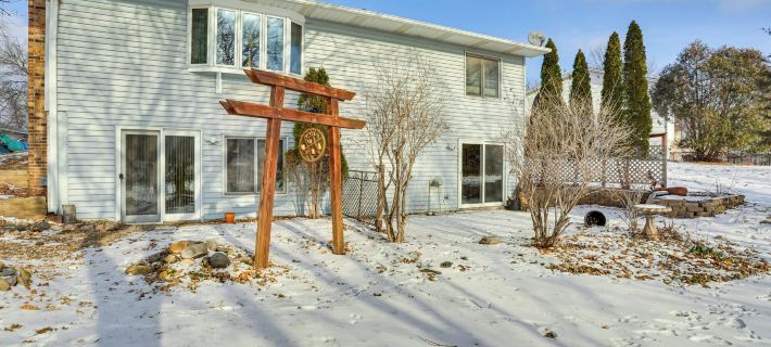 Charming Savage Home w/ Yard: 18 Mi to Minneapolis Ξενοδοχεία στην πόλη Scott County