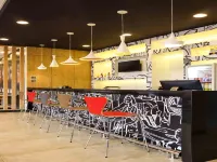 Ibis Guaxupe - Quầy Bar