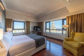 Radisson Montevideo Victoria Plaza Hotel