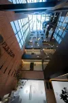 Fulton Business Luxury Hotel Hotels near Fiesta de Octubre