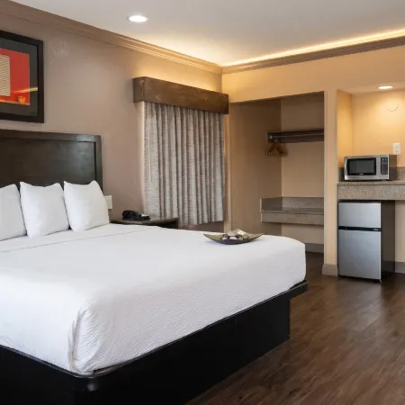 Travelodge by Wyndham El Cajon