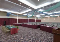 Bukit Merah Laketown Resort - parking
