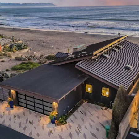 The Jamie by Avantstay Oceanfront Stay + Firepit + Chef's Kitchen + Near Morro Bay