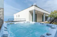 Villa Saudade by Atlantic Holiday