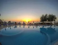 Suite Hotel l'Oasi di Riaci - Strand