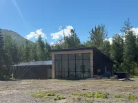 Stay Alaska - Modern Stays in the Wild - spa