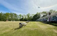 Eden Village Motel and Cottages