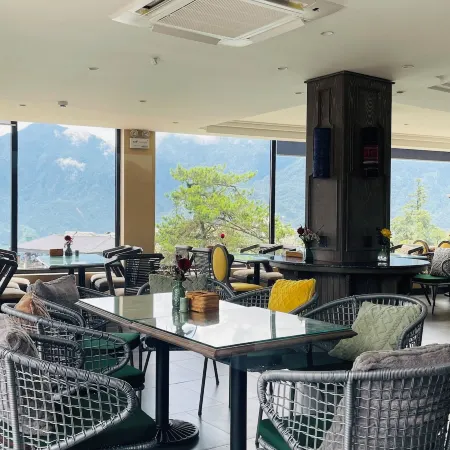 Azalea Sapa Hotel
