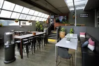 Doctor Syntax Hotel - parkir