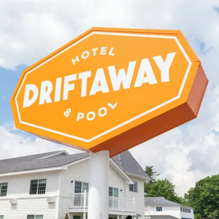Ogunquit Hotel and Suites