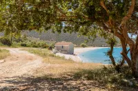 Seaside Aqua Bliss & Serenity with Private Pool