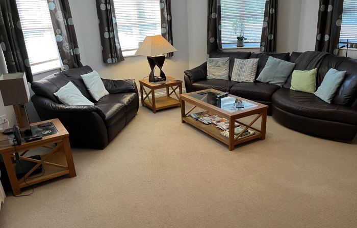 Captivating Apartment Near Gatwick