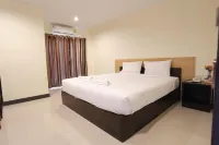 Baan Siri - Hot Tub